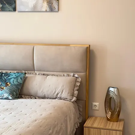 Selena 50m To Metro With Free Parking Apartament Sofia