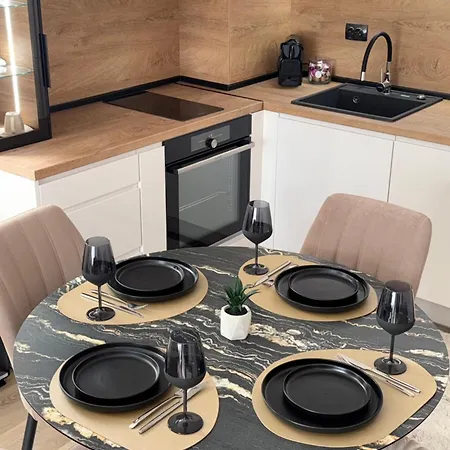 Selena 50m To Metro With Free Parking Apartmán